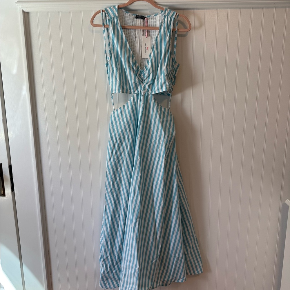 Vineyard Vines Blue and White Striped Dress. NWT